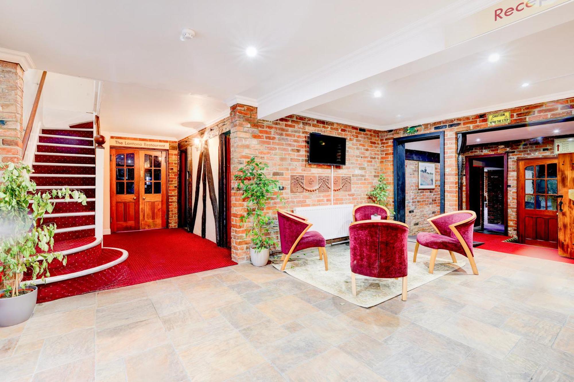 Oyo The Rivenhall Hotel In Witham, Chelmsford Екстер'єр фото