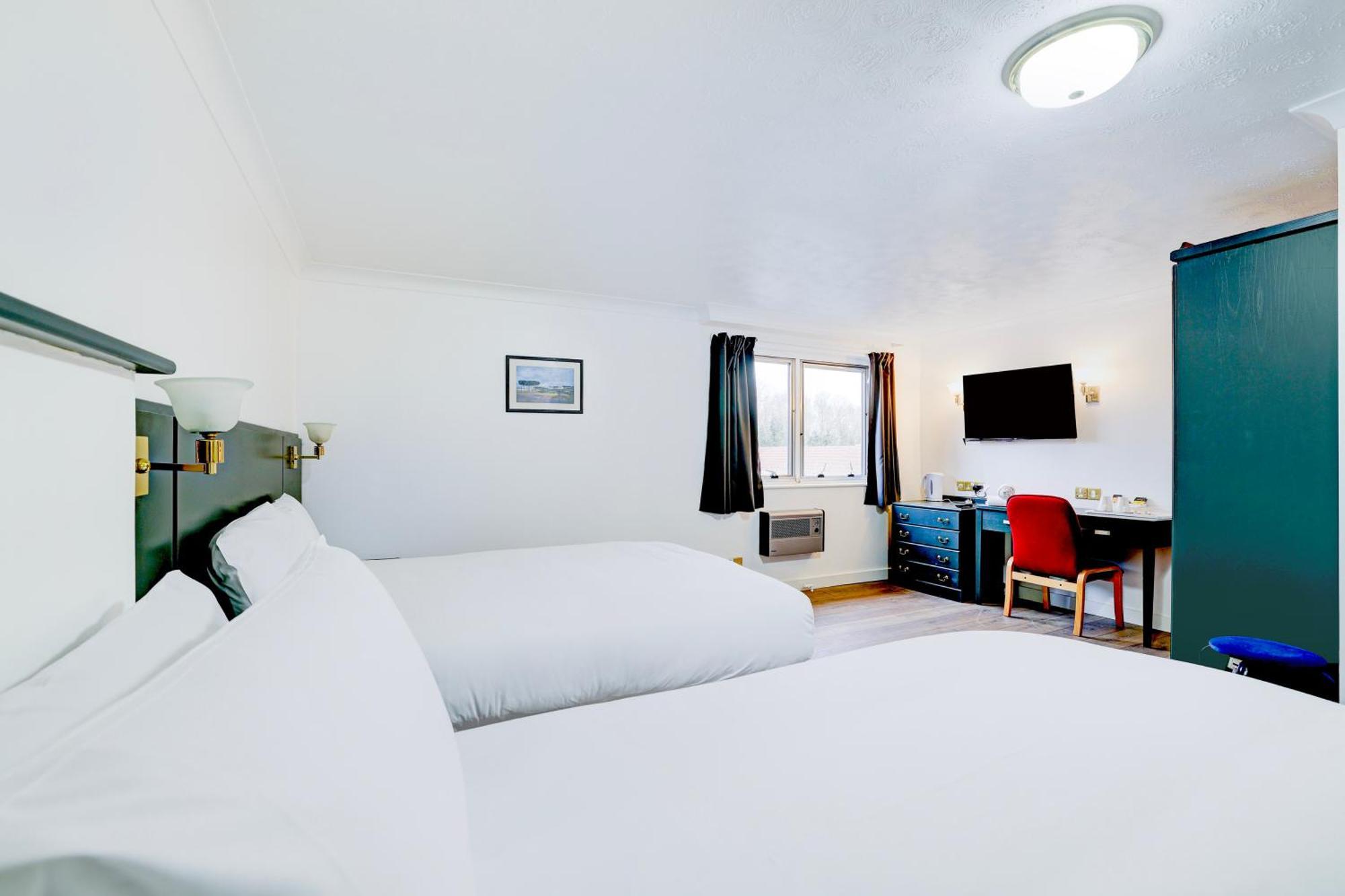 Oyo The Rivenhall Hotel In Witham, Chelmsford Екстер'єр фото